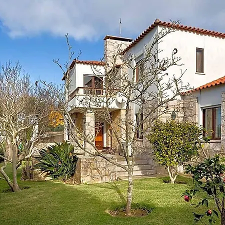 فندق 4br House With Ocean View In Sintra