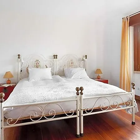 4br House With Ocean View In Sintra فندق
