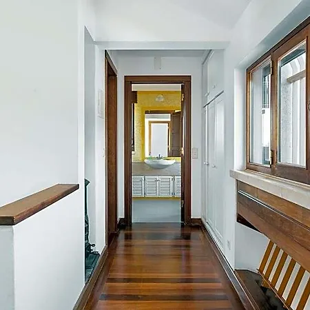 4br House With Ocean View In Sintra 4*