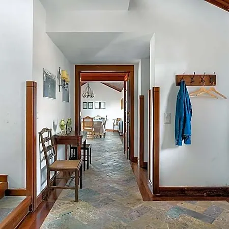 فندق 4br House With Ocean View In Sintra 4*