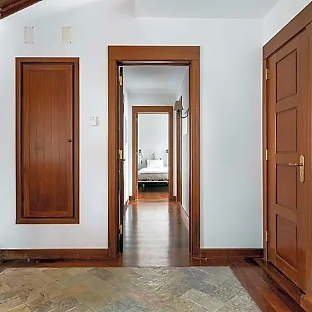4br House With Ocean View In Sintra 4*