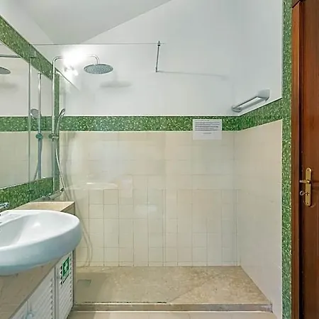 4br House With Ocean View In Sintra فندق