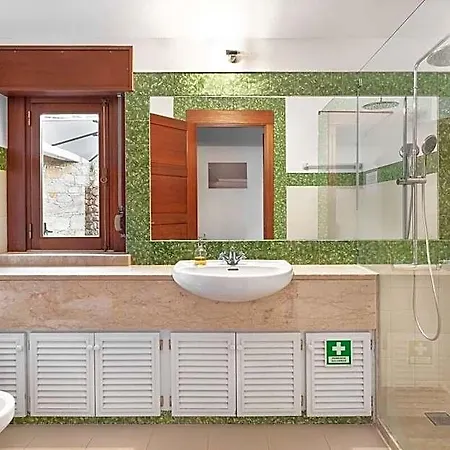 4br House With Ocean View In Sintra فندق 4*